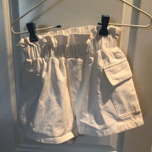 PRINCESS POLLY WHITE SHORTS- SIZE 0